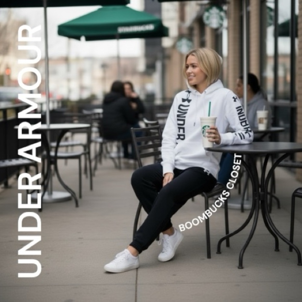 Under Armour Cold Gear  Women's White Fleece Hoodie Sweatshirt with Black Logo